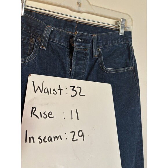 Levi’s 501 Jeans Men's 32x30 Relaxed Fit Straight Leg Medium Wash Button Fly - Picture 6 of 6